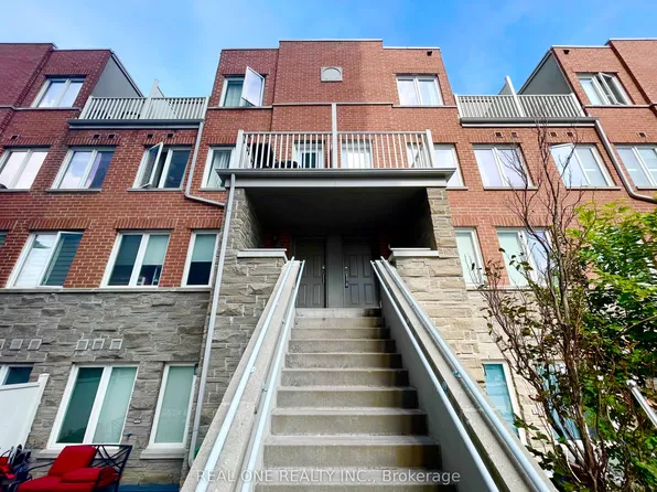 25 Richgrove Dr #217, Toronto, ON M9R 0A3