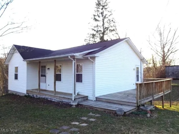 203 Counts Hl, Spencer, WV 25276