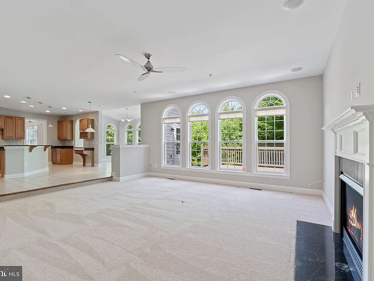 15436 Symondsbury Way — Photo 16
