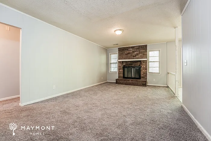 109 Terry Ave — Photo 5