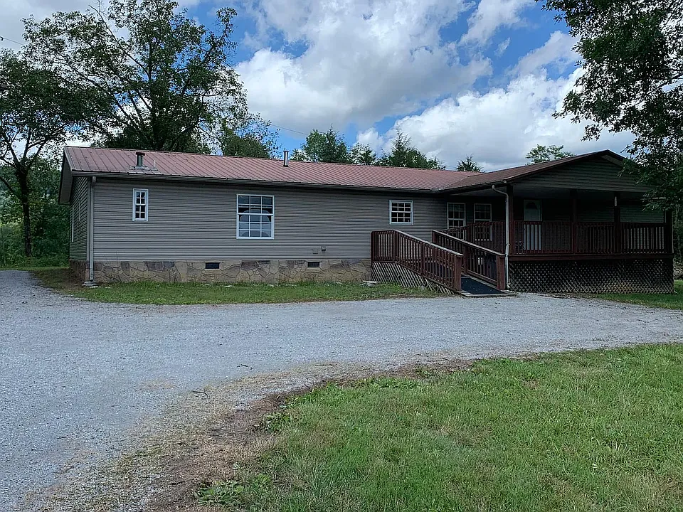 1498 Highway 63