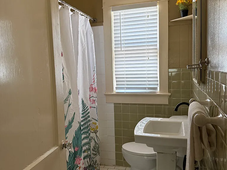 1023 W French Pl — Photo 30