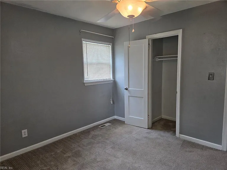 646 Roland Dr — Photo 12