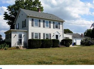 1525 Hilltop Rd, Leesport, PA 19533