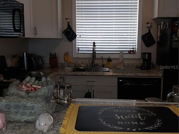 5th image of 305 Laurel Cove Way Unit 211
