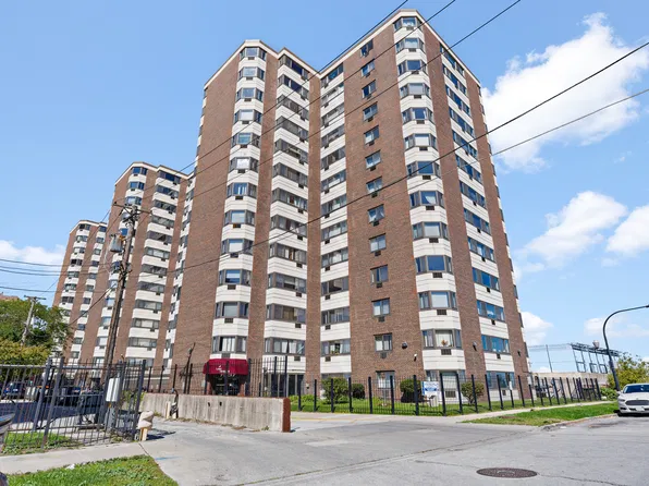 7337 S South Shore Dr APT 1419, Chicago, IL 60649