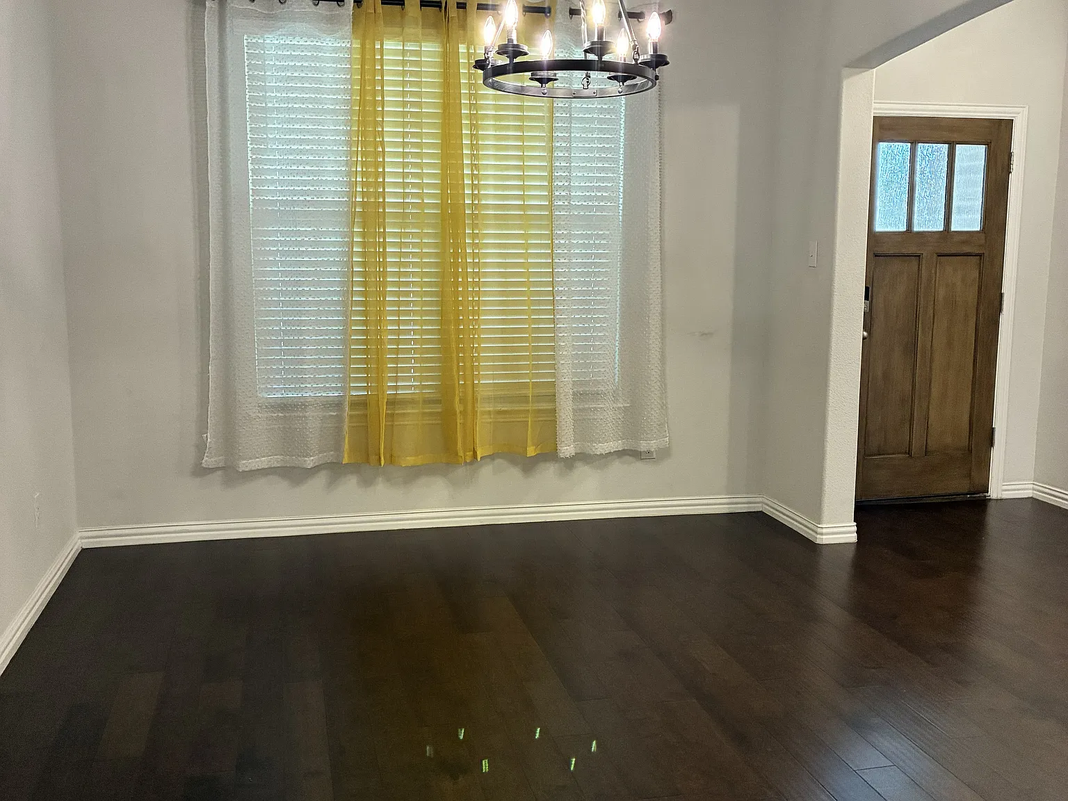 4 bed, 3.5 bath, 2986 sqft, $3,000 — Photo 4