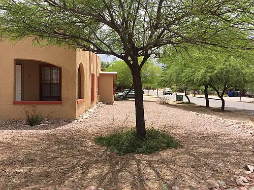 236 N Warren Ave #1 Photo 1