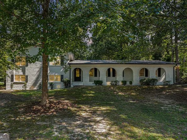 2544 Peyton Woods Trl SW, Atlanta, GA 30311