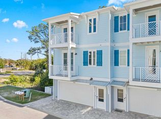 225 English Cove Ct, Gulf Breeze, FL 32561