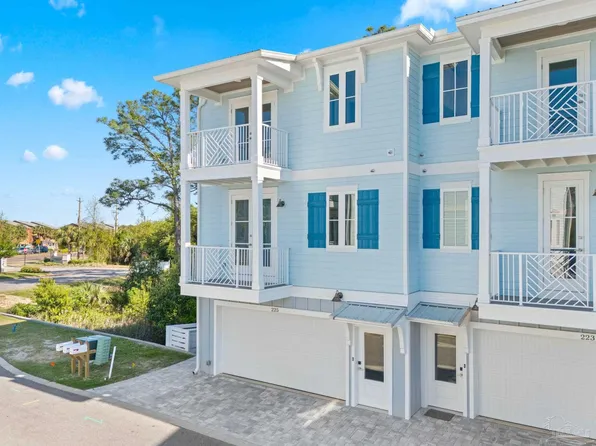 225 English Cove Ct, Gulf Breeze, FL 32561