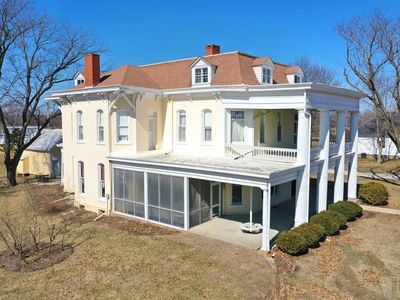 500 Henry St, Keosauqua, IA, 52565