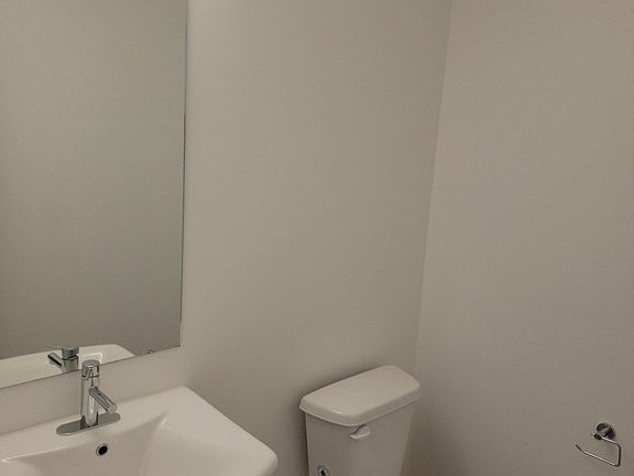5th image of 6799 Woods Rose Dr