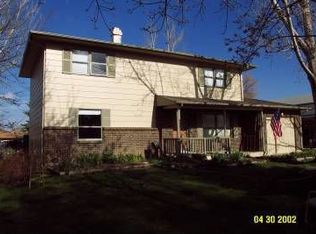 832 Timber Ln, Fort Collins, CO 80521