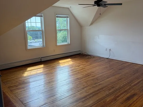 41 Tower St #3, Webster, MA 01570