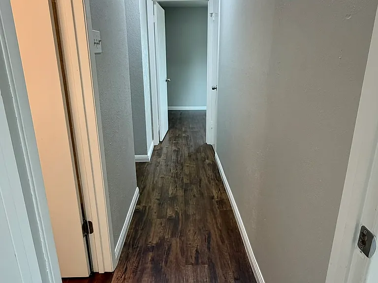 1803 Redbud Cir — Photo 19