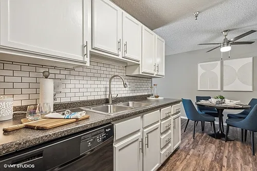 Reserve Eden Prairie Photo 1