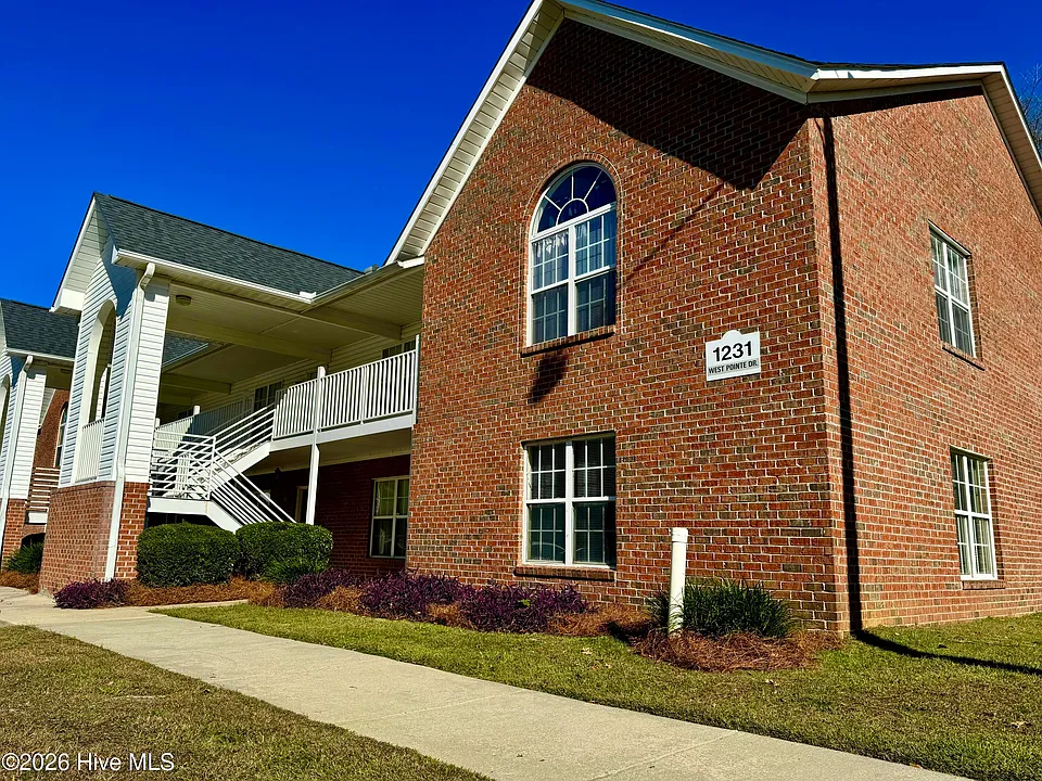 1247 Westpointe Dr #7