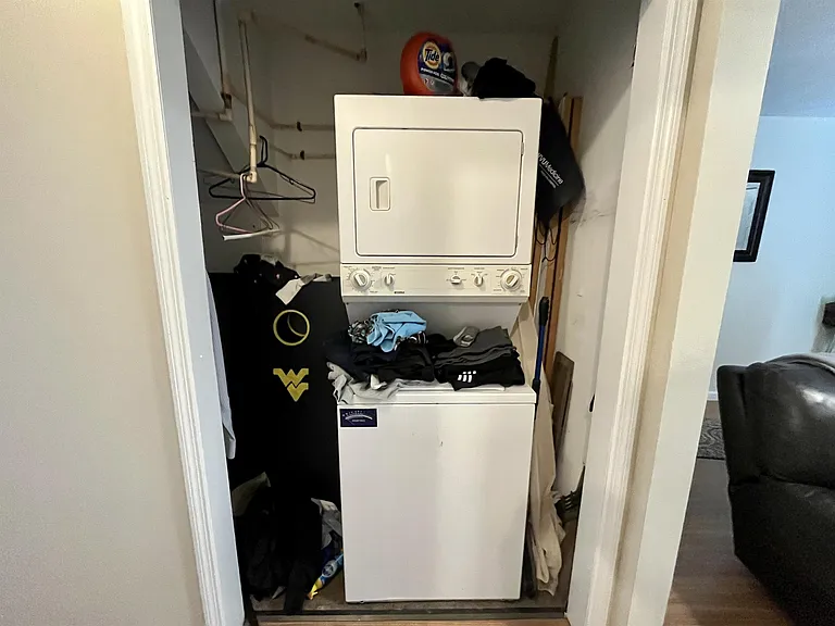 409 McLane Ave #4 — Photo 4