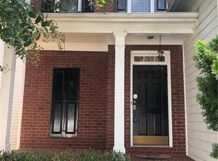 2842 Winterhaven Ct, Dunwoody, GA 30360