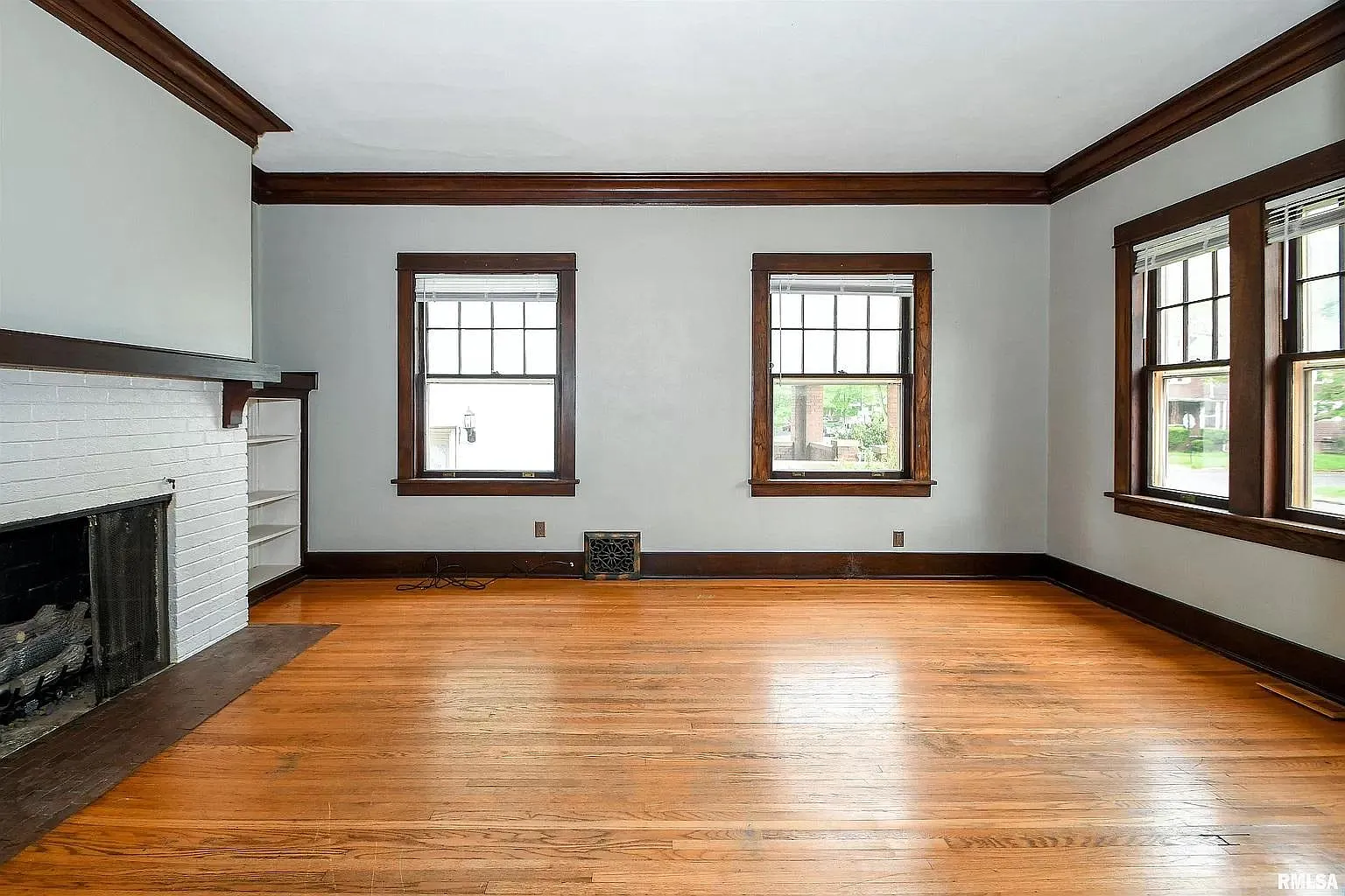 5 bed, 1488 sqft, $1,750 — Photo 3