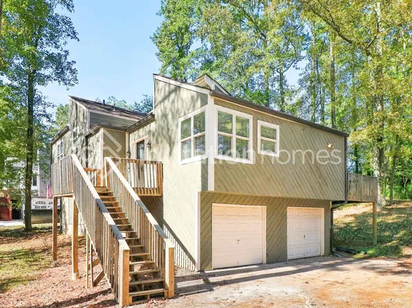 1723 Christie Dr NE, Marietta, GA 30066