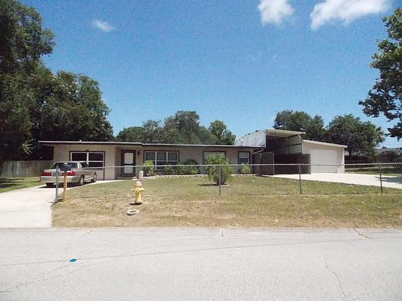 2nd image of 1227 Arroyo Pkwy