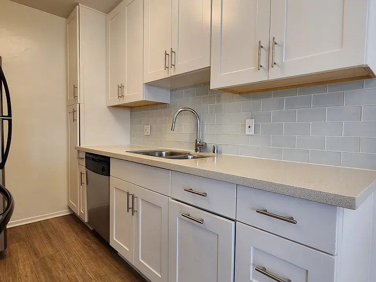 1852 Corinth Ave #5 — Photo 10