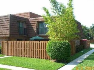 2579 Lakeview Ct, Cooper City, FL 33026