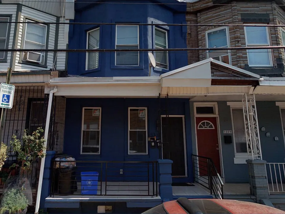 3331 N Howard St