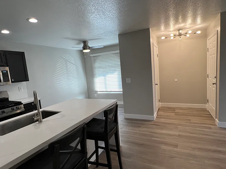 7570 Flamingo Rd #255 — Photo 13