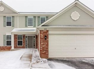 218 Tiger St, Bolingbrook, IL 60490