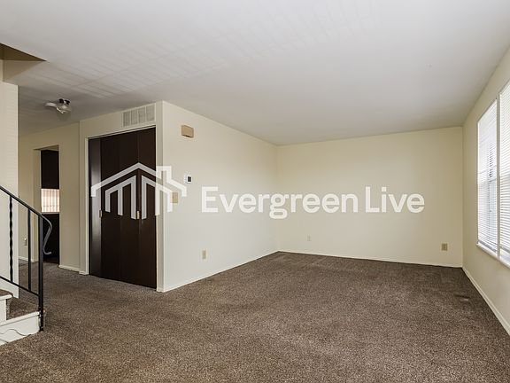 3rd image of 7519 Mount Ranier