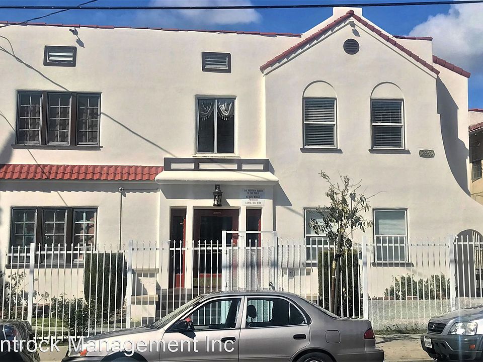 1st image of 2869 San Marino St #10673183