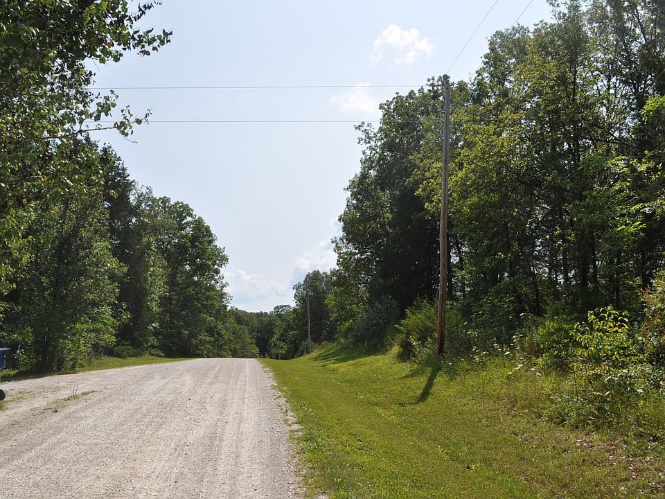 2nd image of 5 Acres Oberhelman Rd