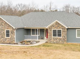 5933 Windy Hills Cir, Lancaster, OH 43130