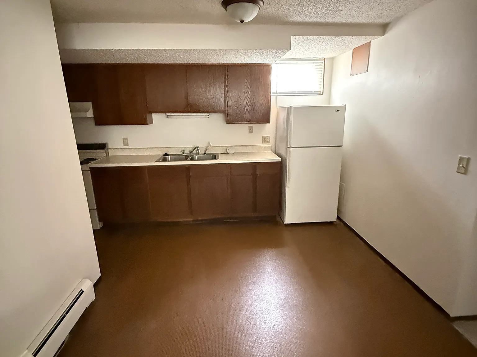 2 bed, $750 — Photo 2