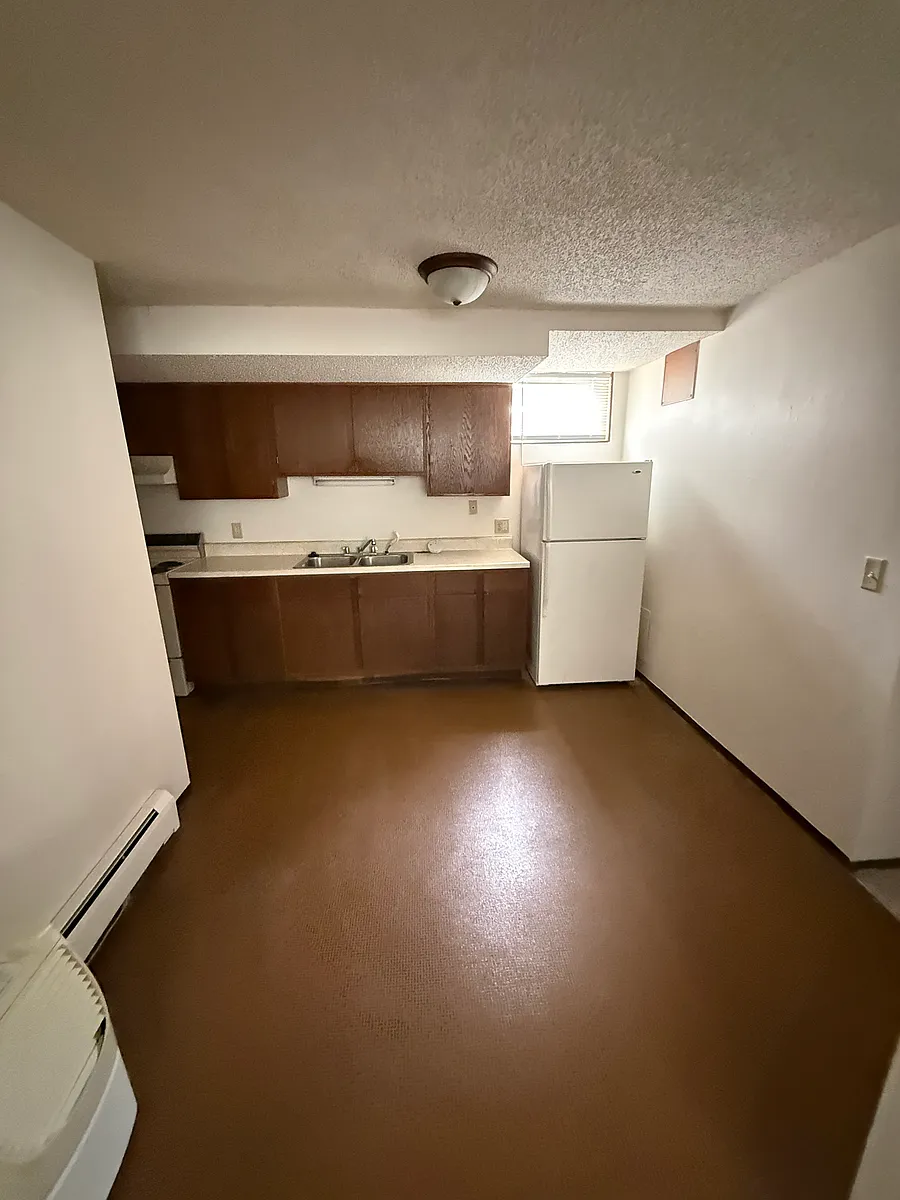 Building Photo - 407 5th St NW #2