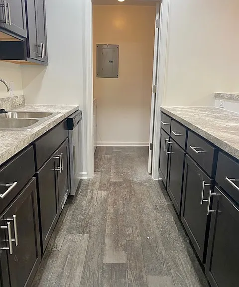 Greenview Terrace — Photo 12