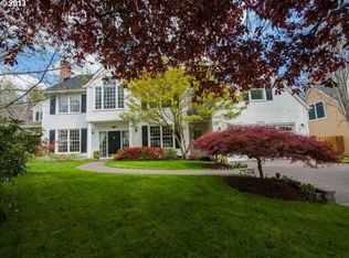 13210 Deerfield Ct, Lake Oswego, OR 97035