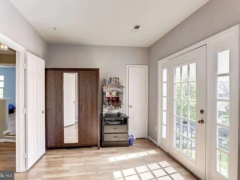 13724 Valley Oak Cir — Photo 23
