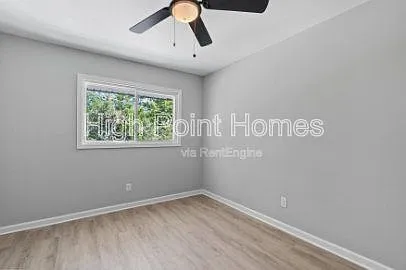 400 Gallery Ln #E8 — Photo 28