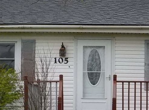 2nd image of 105 Clinton Macon Rd