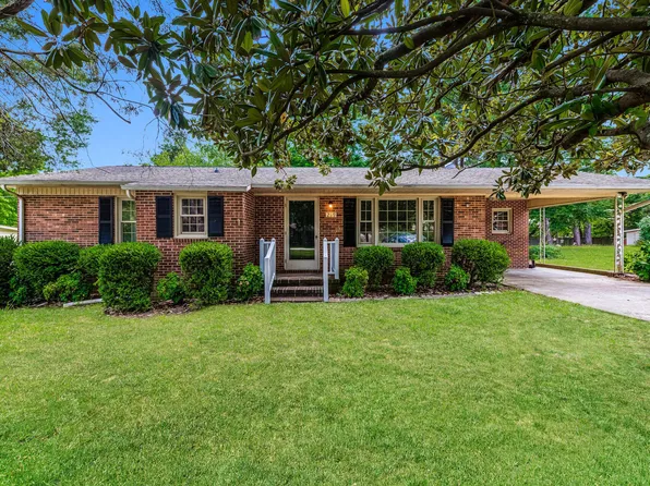219 Windsor Dr, Roxboro, NC 27573