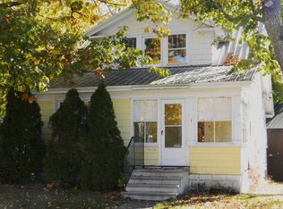 1 Prospect St, Springvale, ME 04083