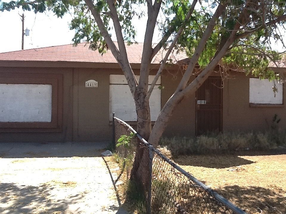 2nd image of 4429 N 49th Ave