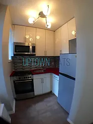 Rented by Uptown Flats LLC