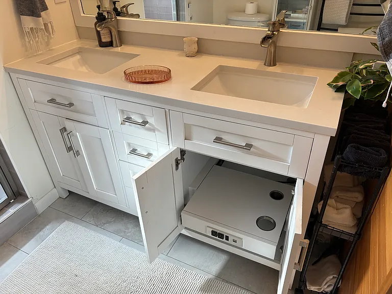 Third floor vanity