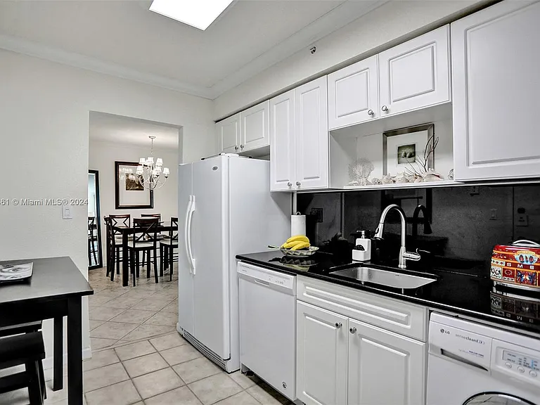 2501 S Ocean Dr #314 — Photo 10