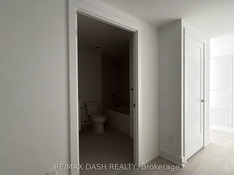 2545 Simcoe St N #1722 — Photo 22